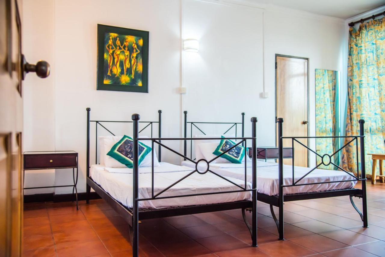 Yoho Galle Face Cove Colombo Ngoại thất bức ảnh