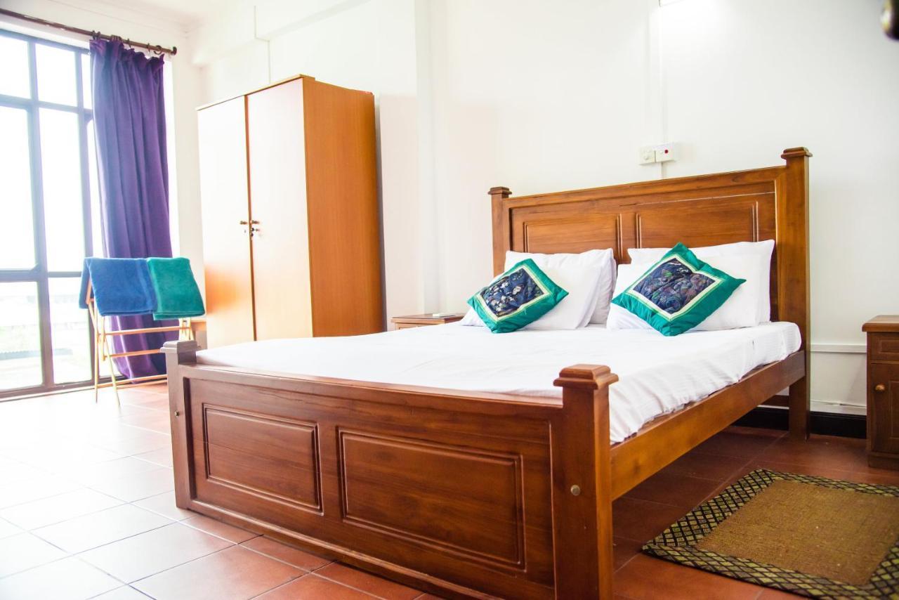 Yoho Galle Face Cove Colombo Ngoại thất bức ảnh