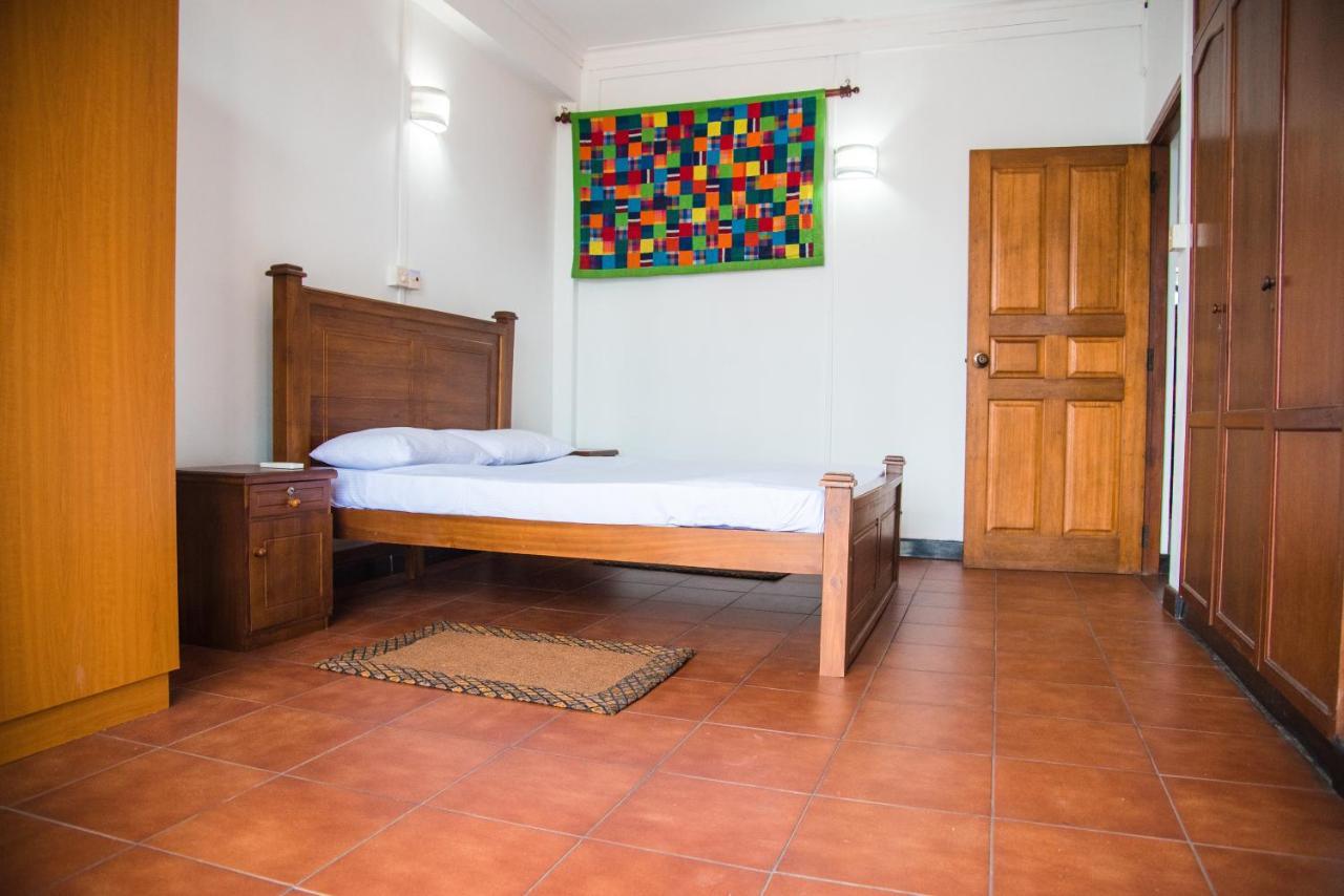 Yoho Galle Face Cove Colombo Ngoại thất bức ảnh